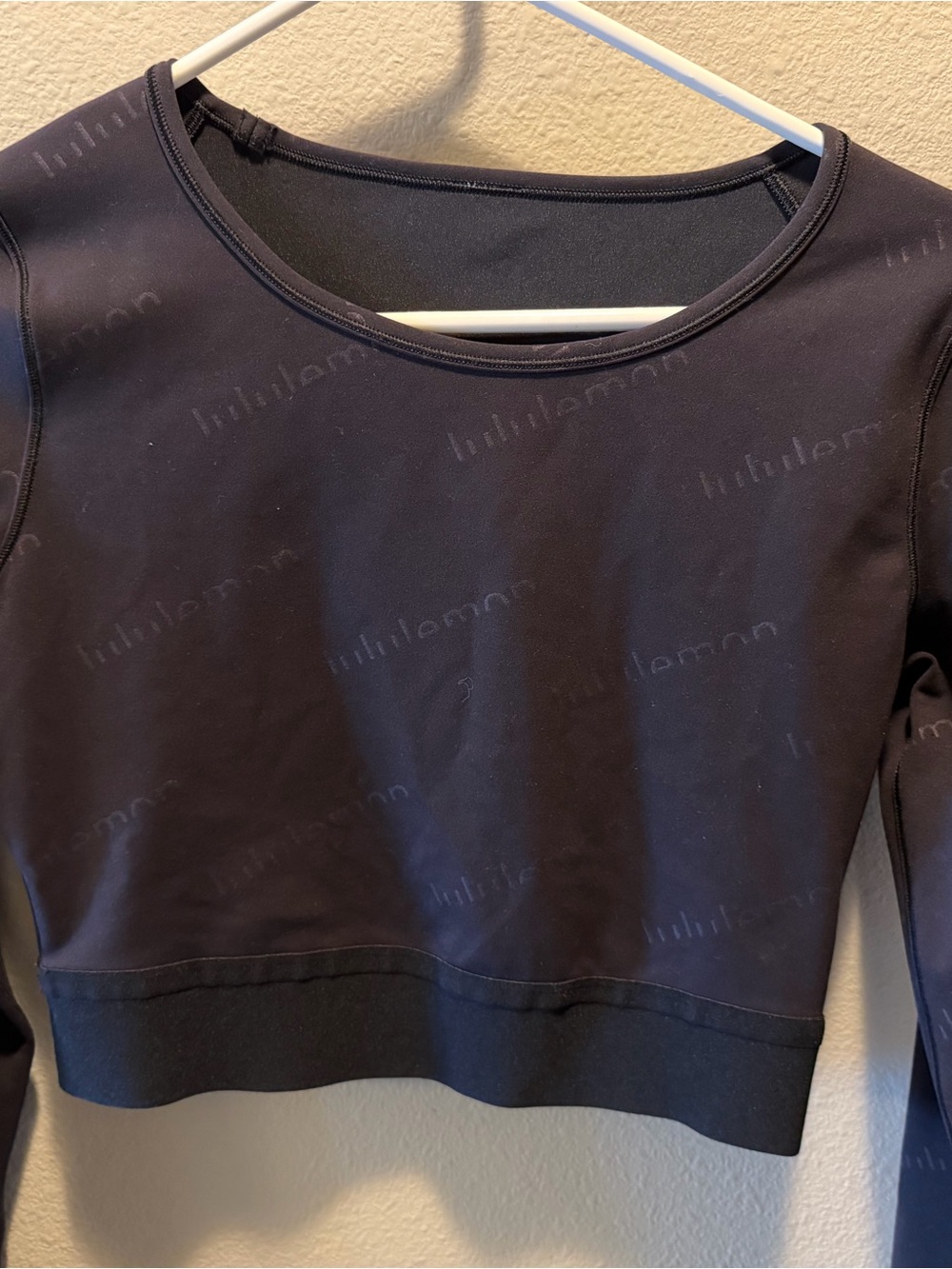 lululemon athletica Black Wunder -Logo Long Sleeve Crop Top